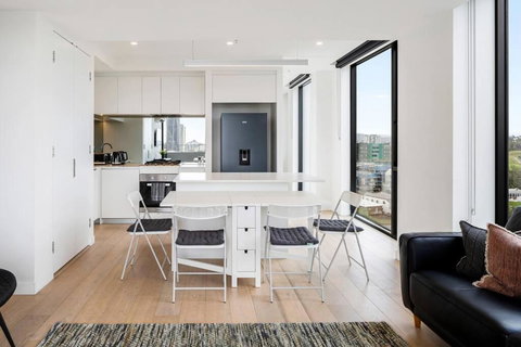 Perfect Haven In Spring Hill 2B1B And Parking - Winery Find 1