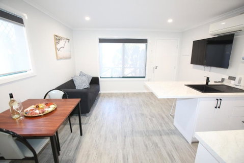 Port Lincoln Villas - Winery Find 3