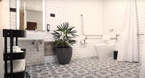 Portarlington Grand Hotel - Winery Find 3