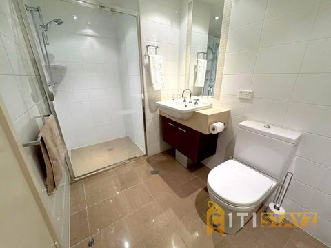 Pretty Penthouse - Close To ANU - Winery Find 2