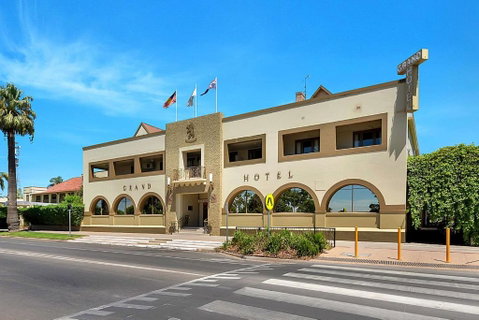 Quality Hotel Mildura Grand - Winery Find 0