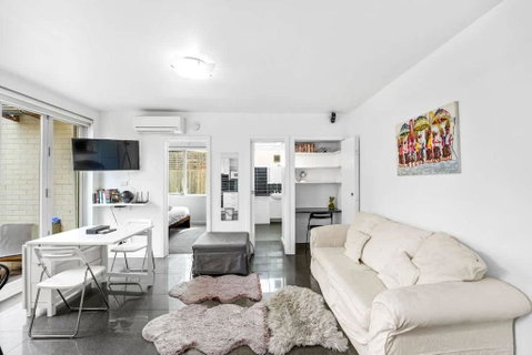 Quiet And Peaceful Beachside 1BR Retreat W Parking - Winery Find 0
