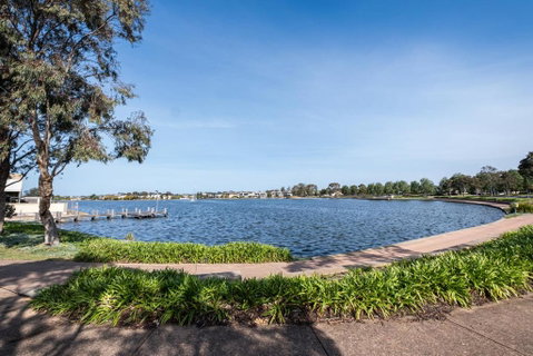 Quite&beautiful 4br2ba House By Sanctuary Lake - Winery Find 0