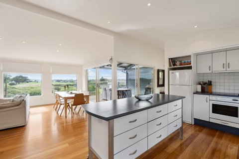 Range View House 23 Bristow Smith Ave Goolwa South-No Linen Included - Winery Find 0