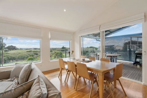Range View House 23 Bristow Smith Ave Goolwa South-No Linen Included - Winery Find 3