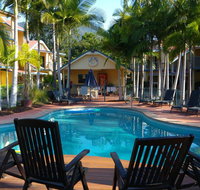 at Beach Court Holiday Villas - Winery Find