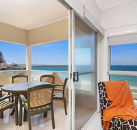 Avalon 3 - views to die for - across the road from convent beach - Winery Find