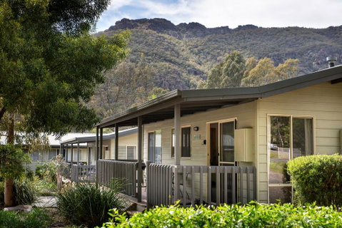 Awonga Cottages - Winery Find 0
