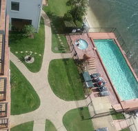 Banyandah Towers - Winery Find