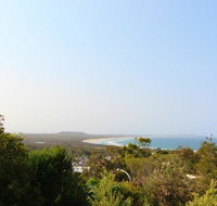 Barefoot 32 Skyline Crescent Crescent Head - Winery Find