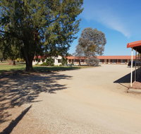 Barooga Golf View Motel - Winery Find