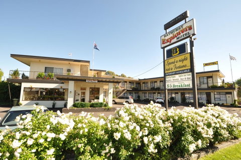 Bathurst Explorers Motel - Winery Find 0