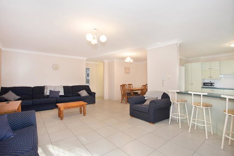 Bayview, Unit 6 - The Entrance, NSW - Winery Find 2
