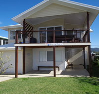 Beach Club 1 5 Gowing Street - Winery Find
