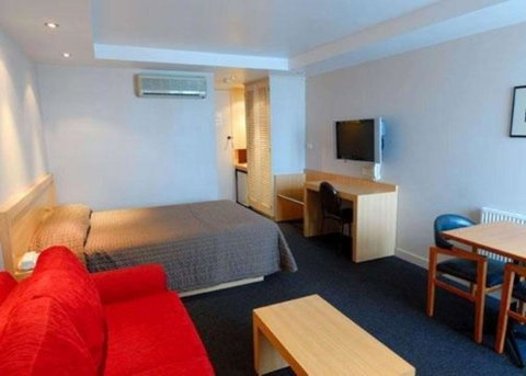 Richmond Henty Hotel - Winery Find 0