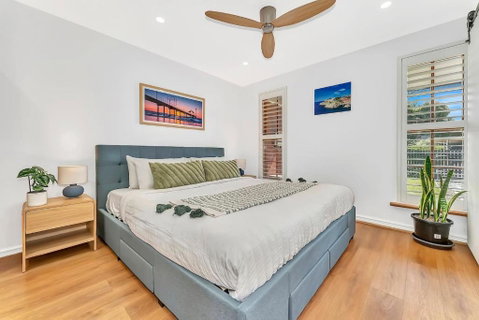 Redbrick Retreat - Generous Coastal Escape - Winery Find 2