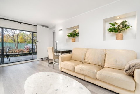 Renovated Townhouse Close To The CBD And Schools - Winery Find 1