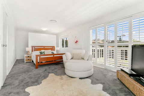 Resort Living Coogee - Winery Find 3