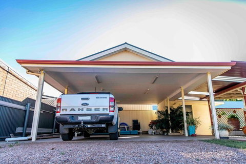 Resort On Morgan With Beautiful Private Pool, Pet Friendly - Winery Find 1