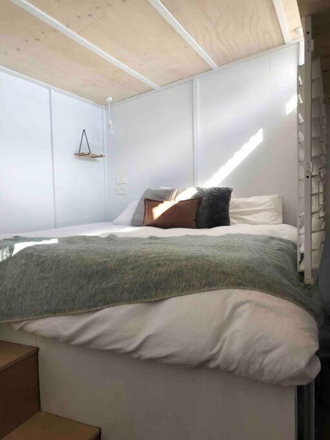 ReThynk Unique Tiny Home East Jindabyne - Winery Find 1