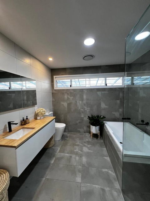 Retreat On Fig Street - Winery Find 2