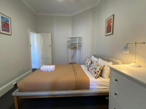 Retro Apt 6 Mins To Victoria Quay - Winery Find 2