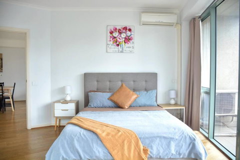 RiverView Spacious 3BR2Bath2Car WifiPoolGym Crown - Winery Find 1