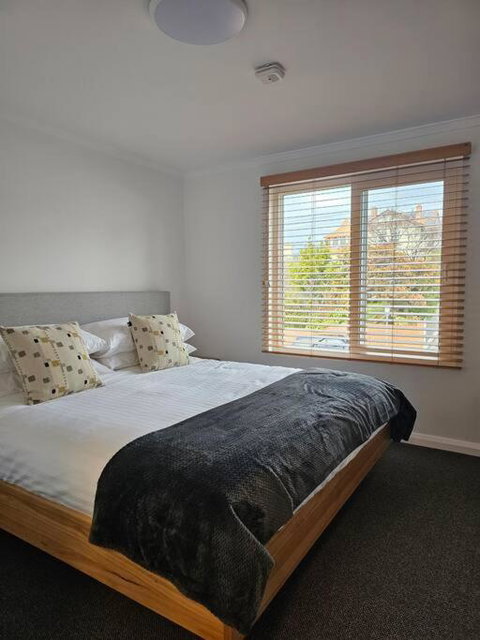 Salamanca Getaway Battery Point - Winery Find 2