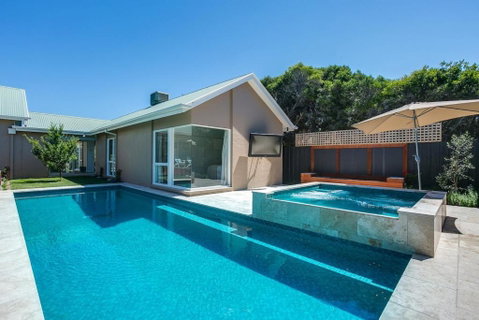 Royadie Resort - Pool Spa Tennis 500m To Beach - Winery Find 2