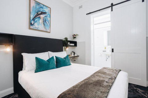 Royal Hotel Wyong - Winery Find 0