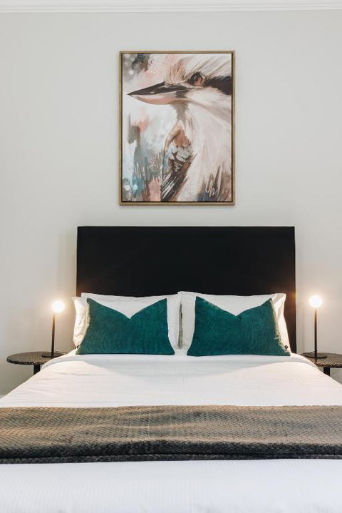 Royal Hotel Wyong - Winery Find 1