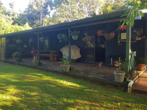 Rustic Retreat - Winery Find 0