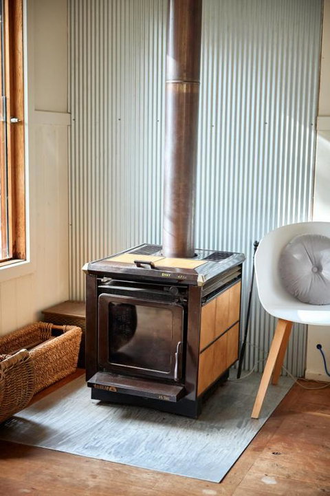 Rustic Treehouse - Aireys Inlet - Winery Find 3