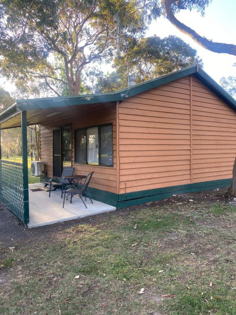 Sale Caravan Park - Winery Find 1