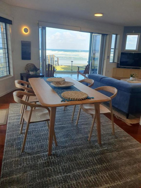 Sanbah-Surf, Views, Beach - Winery Find 2