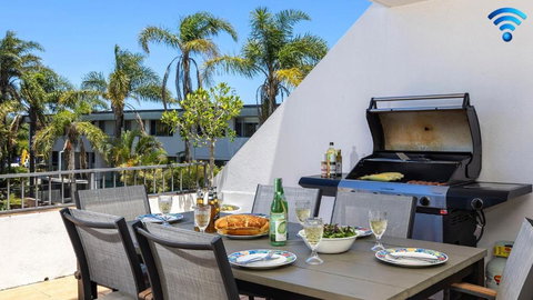 Sand And Sea - Winery Find 0