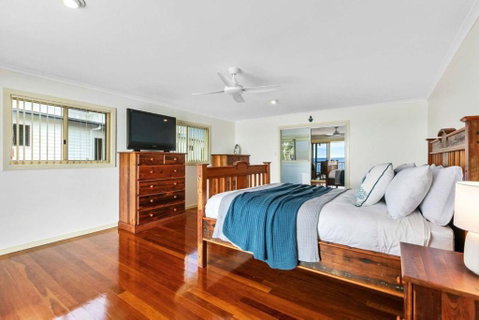 Sandbar On Moreton 3 Bedroom - Winery Find 2