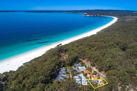 Sandpiper, Hyams Beach - Winery Find 3