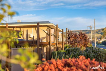 Sandpiper Motel Apollo Bay with Winery Find