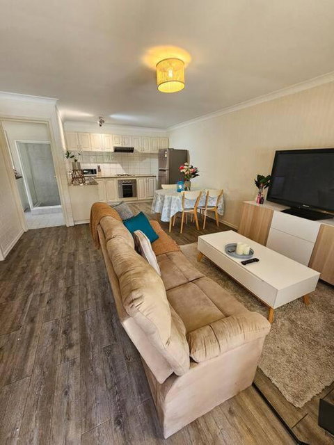 Sandringham Tranquil Retreat - Winery Find 0