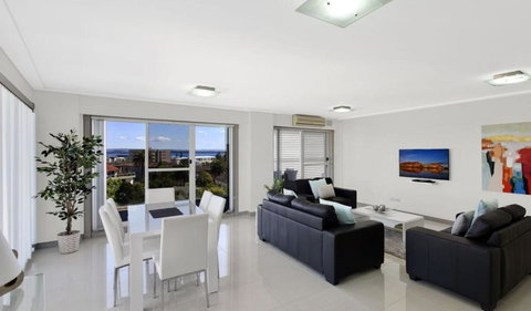 Sandy Cove Apartment The Entrance 45 - Winery Find 0