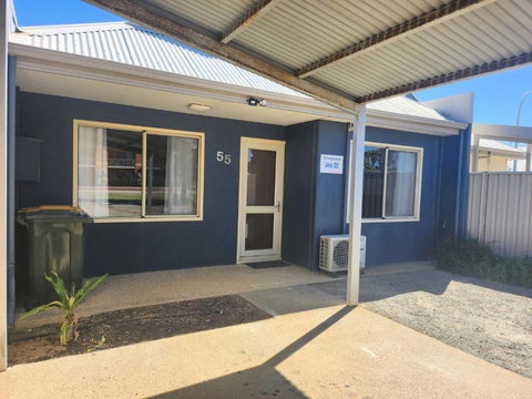 Sandy Feet - Winery Find 1