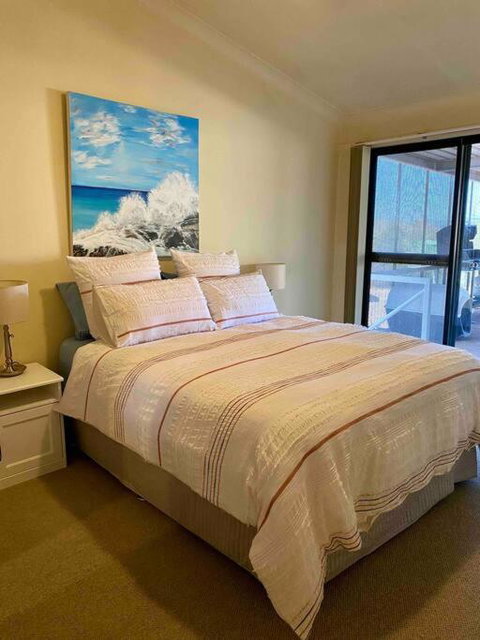 Spear Creek Beach House - Winery Find 1