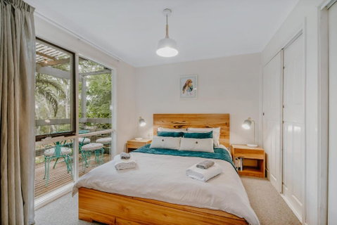 Steep Creek Retreat - Winery Find 1