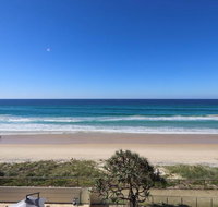 Beachside Tower Apartments - Winery Find