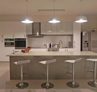 Beautifully Appointed Large Family Home - Winery Find