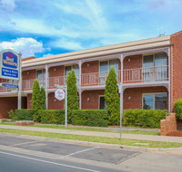 BEST WESTERN Burke And Wills Motor Inn - Winery Find