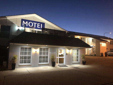 Best Western Coachmans Inn Motel - Winery Find 1