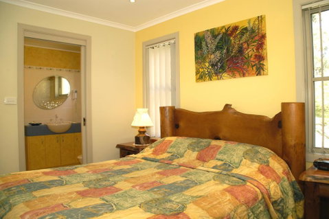 Bewong River Retreat - Winery Find 3