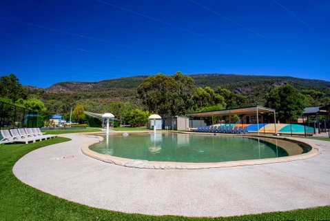 BIG4 NRMA Halls Gap Holiday Park - Winery Find 1
